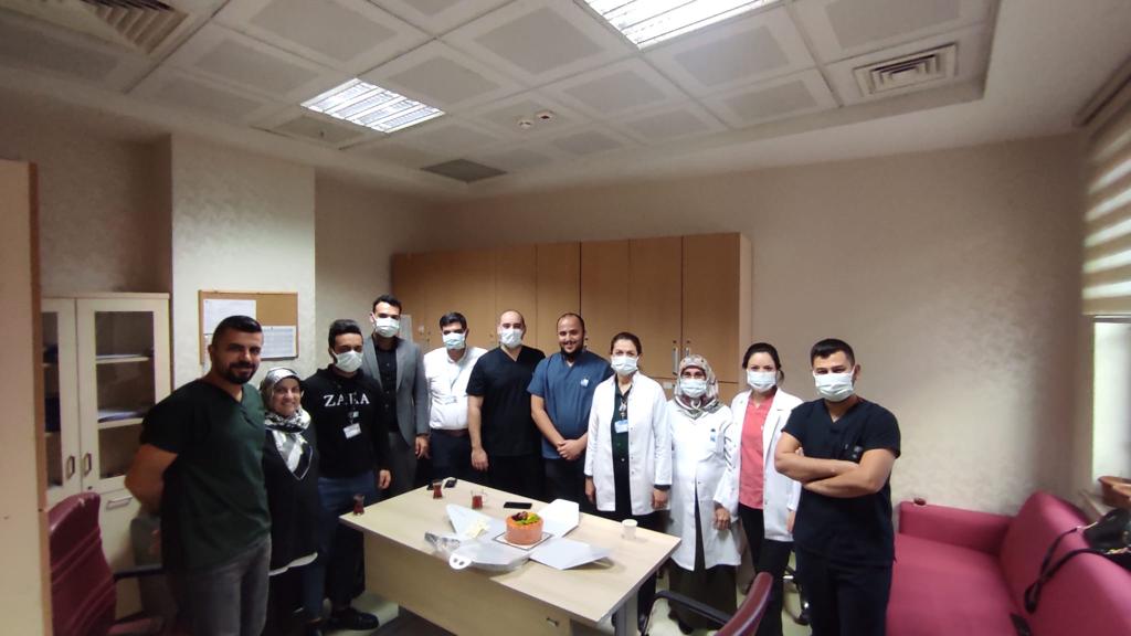 Hastanemiz Radyoloji Çalışanlarının 'Dünya Radyoloji Günü' nü Kutladık
